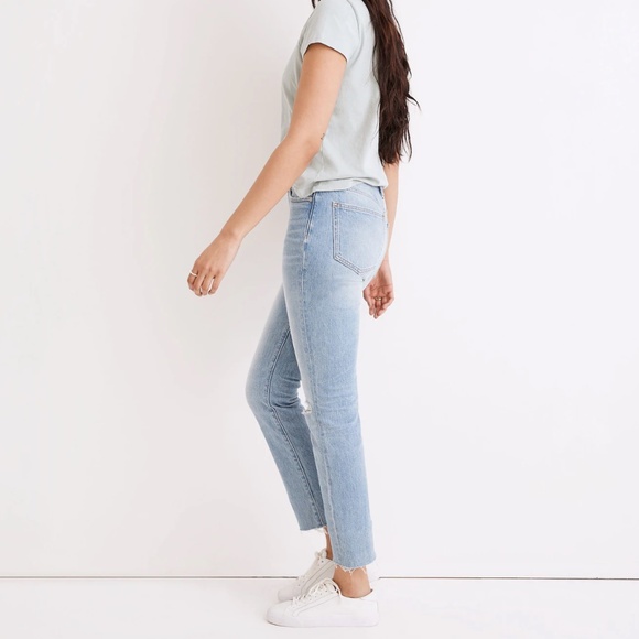 Madewell The Petite Perfect Vintage Jean in Coney Wash: Destroyed Edition 28P - Picture 2 of 4